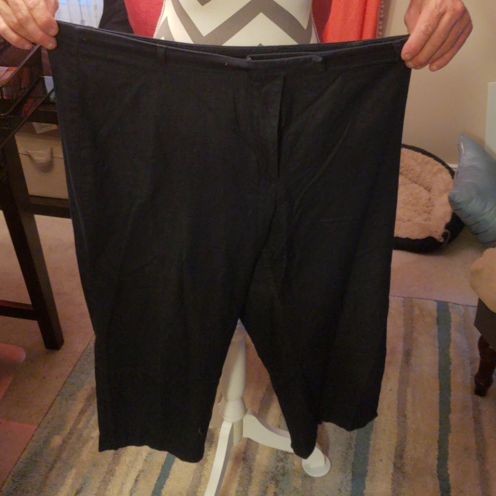 Capri Jean's - Picture 2 of 4